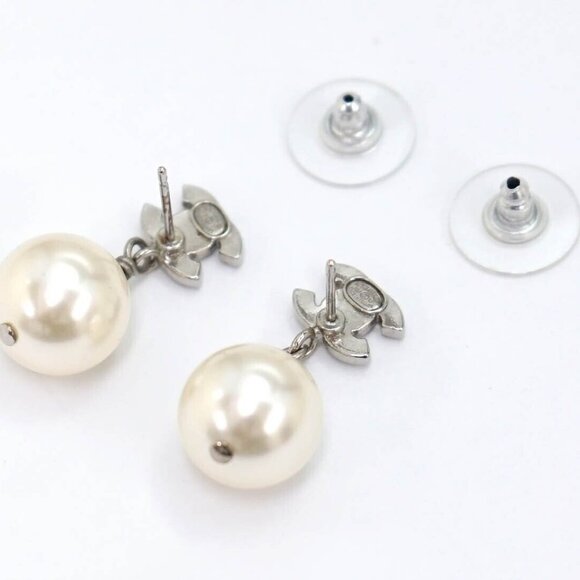 CHANEL CC Logos Rhinestone Pearl Drop Stud Earrings Silver Tone A18V Auth w/Box - Picture 3 of 5